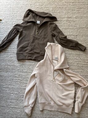 Varley vine pullover